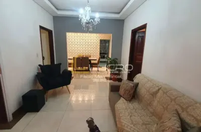 Casa com 8 quartos à venda no Jardim Bela Vista, Bauru 