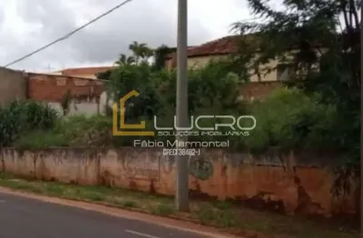 Terreno à venda no Centro, Bauru 