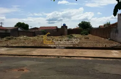 Terreno à venda no Jardim Prudência, Bauru 