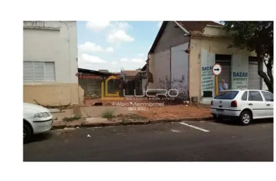 Terreno à venda no Centro, Bauru 