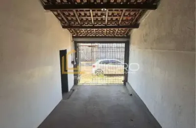 Casa à venda a 3 quadras do supermercado confiança da castelo - bauru/sp