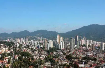 Venda terreno e casa no centro de mogi das cruzes com a/t 240,07m² e a/c 153,50m². excelente localização. consulte-nos.