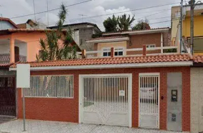 Venda e locação de sobrado na vila virgínia, em itaquaquecetuba/sp, 200m² com varanda, jardim, cozinha ampla, 3 salas e suíte com hidro. consulte-nos.