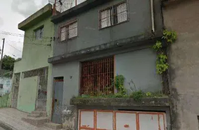 Venda de sobrado no jardim santa helena, em itaquaquecetuba/sp, 232m² com 2 casas, a de baixo gerando renda e a de cima com área gourmet! consulte-nos