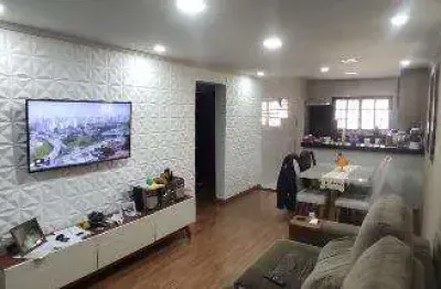Venda de casa no jardim cacique, em suzano/sp, 209m² com 3 quartos, área gourmet, spa com hidro, quintal amplo e garagem para 2 autos. consulte-nos.