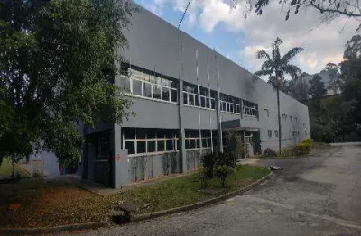 Venda e locação de galpão industrial em guarulhos/sp, excelente oportunidade com área total de 4.700m² e área construída de 3.500m². consulte-nos.