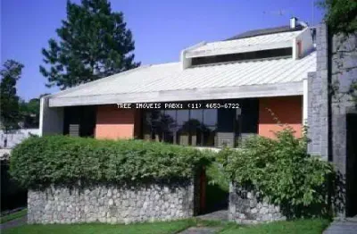 Venda de casa no arujazinho iv, em arujá/sp, 411m² com 4 suítes c/ armários, cozinha planejada e quintal   com piscina e churrasqueira. consulte-nos