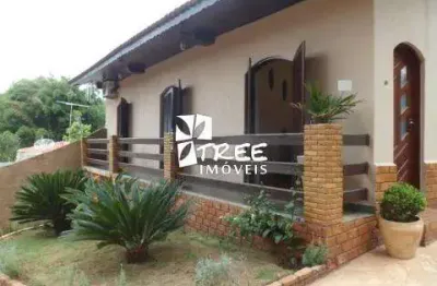 Venda de chácara no jardim santo antônio, em arujá/sp, 890m² com casa térrea, área de piscina, churrasqueira e venda do terreno vizinho! consulte-nos.