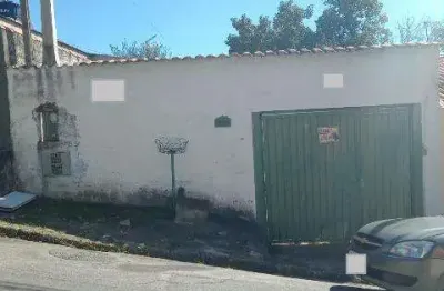 Venda de casa no arujamérica, em arujá/sp 66,40m², com quarto e cozinha amplos, banheiro social, lavanderia coberta e 02 vagas p/ autos. consulte-nos