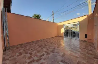 Venda de casa térrea no bairro marrocos, em itanhaém/sp divisa com mongaguá, oportunidade, 170m², 2 quartos, cozinha americana. consulte-nos.