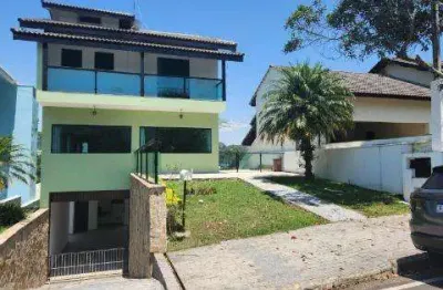 Locação de sobrado no condomínio arujá v, em arujá/sp, 300m² com 3 quartos, suíte. consulte-nos.