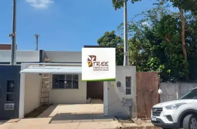 Venda de casa térrea em jundiapeba, em mogi das cruzes/sp, 182m² com 3 quartos, suíte, sala ampla, quintal gramado e garagem para 2 autos consulte-nos