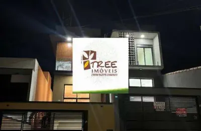 Venda de sobrado no arujamérica, em arujá/sp, 150m² com 3 quartos, suíte, sacada, sala ampla, copa, quintal, churrasqueira e 3 vagas. consulte-nos.