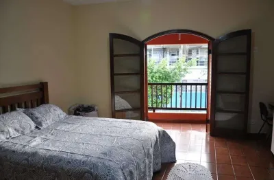 Ótimo sobrado, com ponto comercial disponível para venda no centro - cananéia - litoral sul de sp