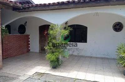 2 casas para venda no bairro vila cabana em cananéia-sp