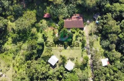 Venda de propriedade comercial e residencial com pousada, rios e acesso direto à estrada