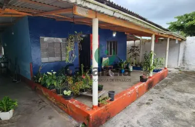 Casa para venda com 2 dormitórios no carijó - cananéia-sp