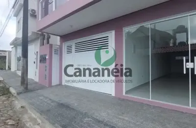 Excelente pornto comercial para locação no centro de cananéia