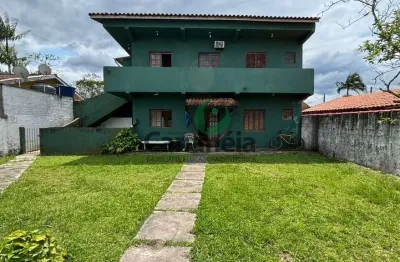 Imperdível oportunidade: 2 apartamentos completos com quarto/sala para venda no bairro do rocio cananéia-sp,