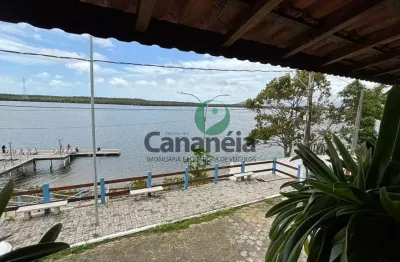 Maravilhosa casa de frente ao mar à venda em Cananéia-SP, no bairro Porto Cubatão