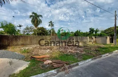 Amplo terreno com 880,00 m² no jardim candairó - cananéia - litoral sul de sp