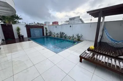 Casa mobiliada com 4 dormitórios, 250 m² privativos, pedra branca, palhoça, sc