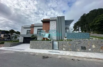 Casa com 3 suítes, 270m², pedra branca, palhoça, sc