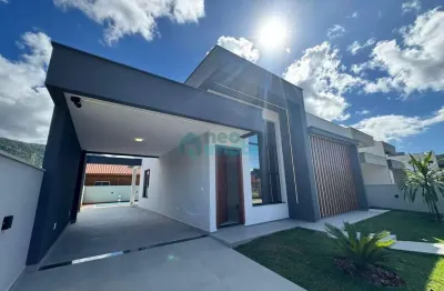 Casa de alto padrão com 3 dormitórios, 108m², forquilhas, são josé, sc