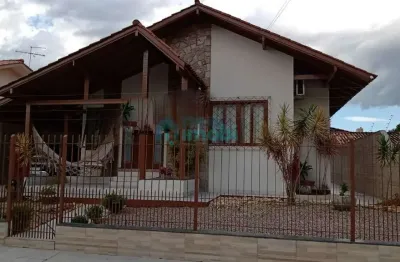 Casa com 3 dormitórios, 240m², centro de palhoça, sc