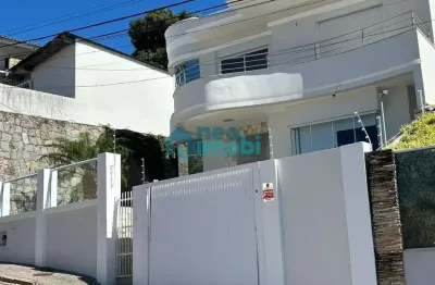 Casa com 3 dormitórios, 1 suíte, 3 vagas, estreito, florianópolis, sc