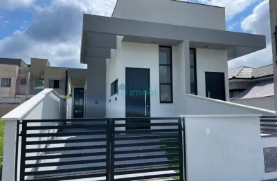 Casa com 2 dormitórios, 54 m², 1 banheiro e 1 vaga – pronto para morar