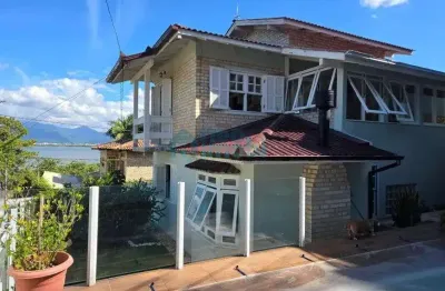 Casa com 4 quartos à venda na Rua Francisca Moreira, Ponta de Baixo, São José
