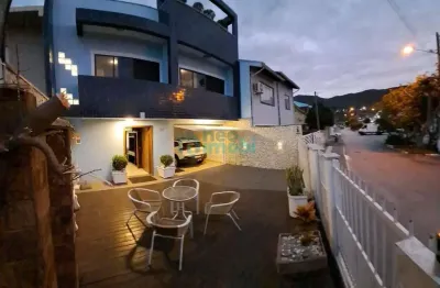 Casa com 3 quartos à venda na Rua Ilha dos Corais, 64, Vargem do Bom Jesus, Florianópolis