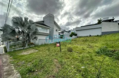Terreno à venda na Rua das Cambiúnas, 20, Pedra Branca, Palhoça