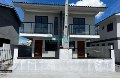 Casa com 2 quartos à venda na Rua Doroteu Pereira de Matos, 100, Barra do Aririú, Palhoça