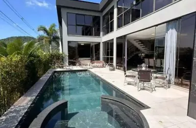 Ótima sasa em condomínio fechado com 3 dormitórios, 348 m² - venda por r$ 4.500.000,00 ou aluguel por r$ 27.000,00/mês - camboriú - sc
