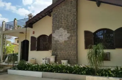 Casa com 5 quartos à venda no retiro das fontes, atibaia , 490 m2 por r$ 970.000