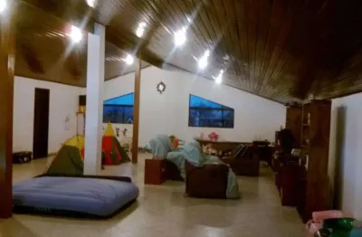 Casa com 4 quartos à venda no jardim estância brasil, atibaia , 695 m2 por r$ 980.000