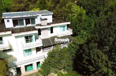 Magnifica casa com 595 m², sendo 5 dormitórios, 3 suítes e 5 vagas de garagem  - santo antônio do pinhal/sp