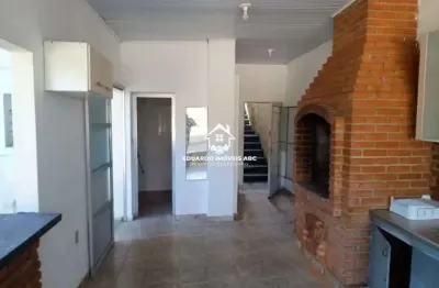 Casa para locação, 4 dorm(s), 1 suite(s), salão de festa e piscina.