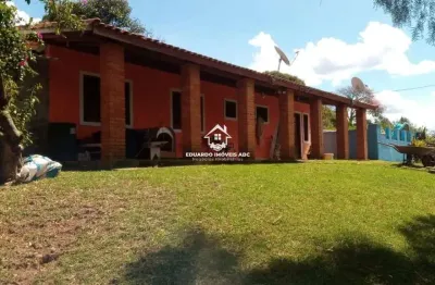 Chácara em votorantim 3 dormitórios. 2 banheiros. 3 vagas na garagem, piscina. ótima localização - estrada pedro monari