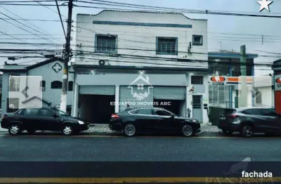 Salão 600m2. ( 300m² nível da rua e 300m² subsolo ). ótima localização - centro - santo andré - sp