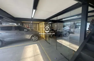 Galpão com 231 m². pé direito de 5m². 2 banheiros. campestre - santo andré