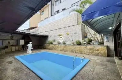 Sobrado com piscina para locação e venda no centro, 4 dorm, 3 vagas, 284 m2