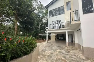 Casa (assobradada) para venda, 4 dorm(s), 2 suite(s), 4 vaga(s), 390 m²