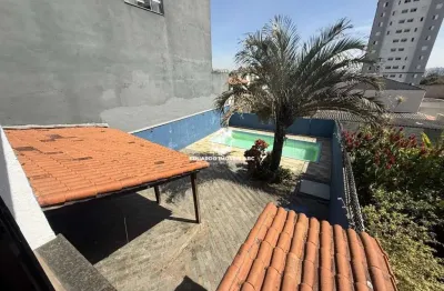 Casa (casa padrão) para venda e locação, 4 dorm(s), 2 suite(s), 8 vaga(s), 450 m²