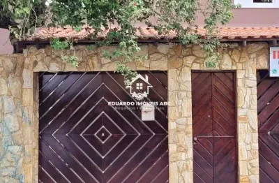 Casa (casa padrão) para venda, 4 dorm(s), 1 suite(s), 3 vaga(s), 250 m²