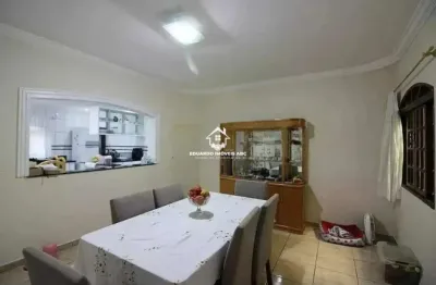Casa sobrado para venda, 3 dorm(s), 1 suite(s), 5 vaga(s), 259 m²