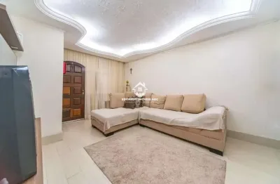 Sobrado para venda, 3 dorm(s), 1 suite(s), 2 vaga(s), 135 m²