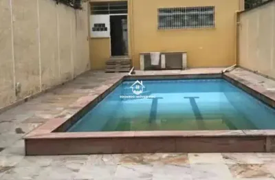 Casa comercial com 6 salas para alugar no Jardim, Santo André 